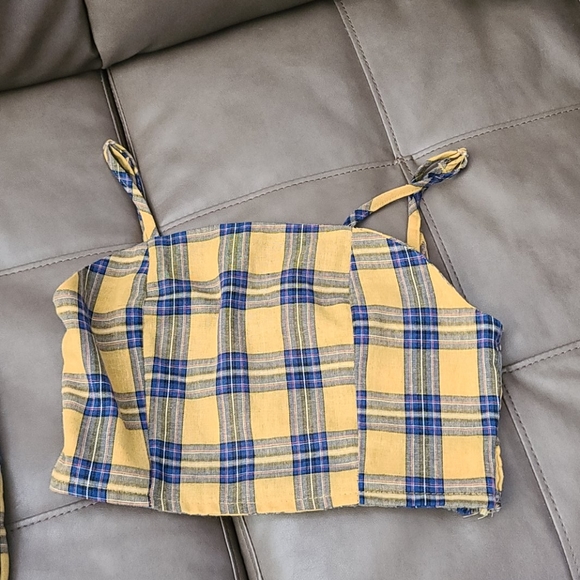 2 piece plaid top/skirt - Picture 6 of 7